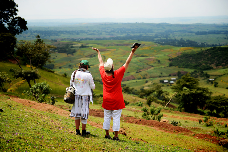 Cathleen Falsani   and   Kelly Wickham   taking in the gorgeous Ethiopia countryside, as we waited for the beekeepers to return with their beehives.

 

 Kelly's gesture represents what I think we were all feeling as we looked out at the scenery before us.