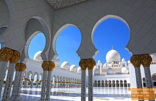 Sheikh Zayed Grand Mosque Abu Dhabi UAE.jpg