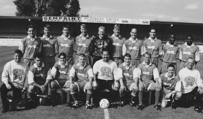 Aylesbury_United_1996-1997.jpeg