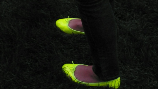 neon-shoes