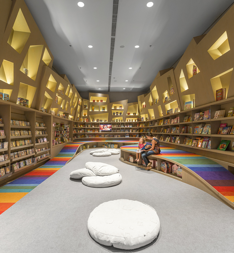  Saraiva Bookstore Livraria Sao Paulo by Arthur Casas Architects 