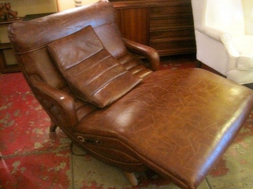 Double Leather Lounge