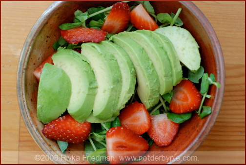 strawberry-avo-salad-1
