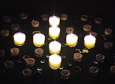 04a prayer candles 01