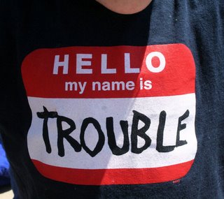 T Shirt Hello My Name is TROUBLE 766236