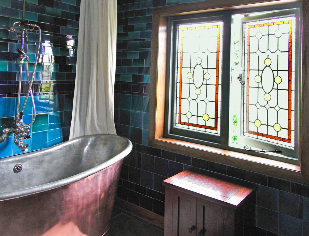 arts_crafts_bathroom_design_copper_bath_bespoke_leaded_stained_glass_peacock_house_rogue_designs_interior_designers_oxford_2