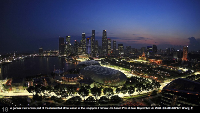 Singapore F1 Track at night from Boston.com's Big Picture
