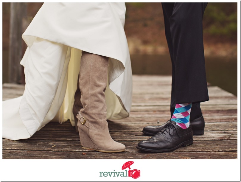 Ways to Stay Warm On your Winter Wedding Day Wedding Day Inspiration Photos by Revival Photography Wedding at The Mast Farm Inn in Valle Crucis NC Mountain Wedding Photographers Winter Wedding Inspiration Photo