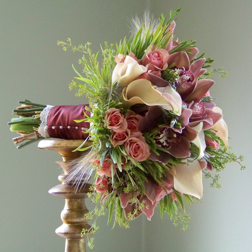 bouquet with rust stem wrap
