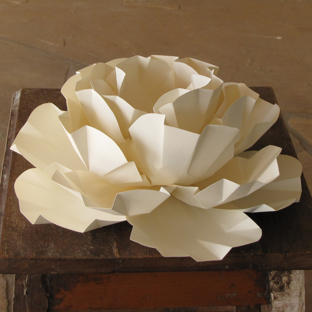 over-sized ivory paper peony cake topper