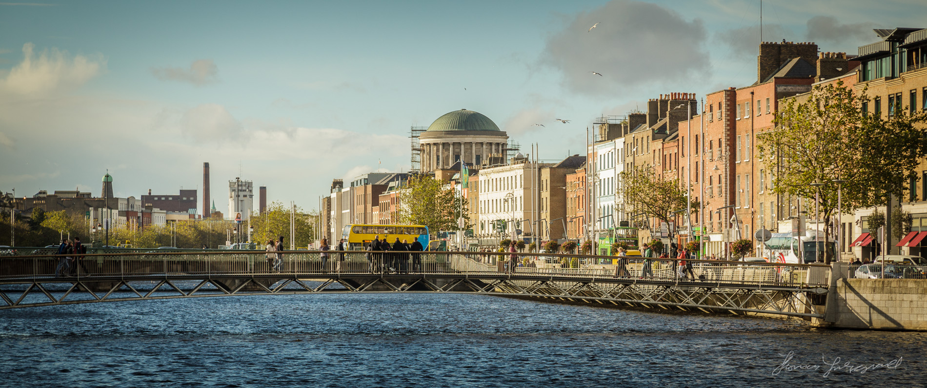 Liffey and the Four Courts