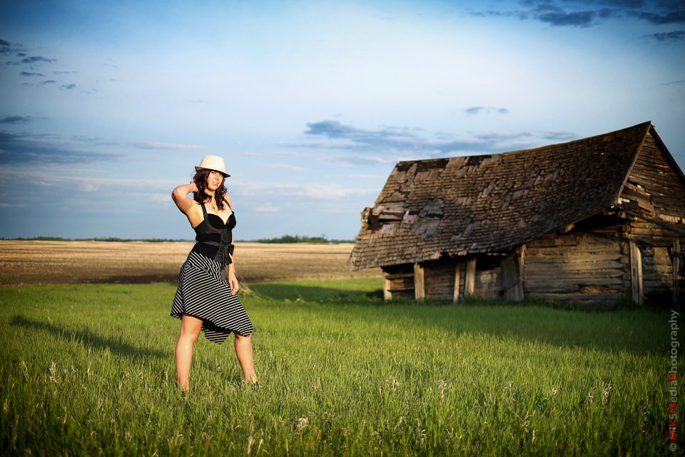 woman hat farm old landscape photography