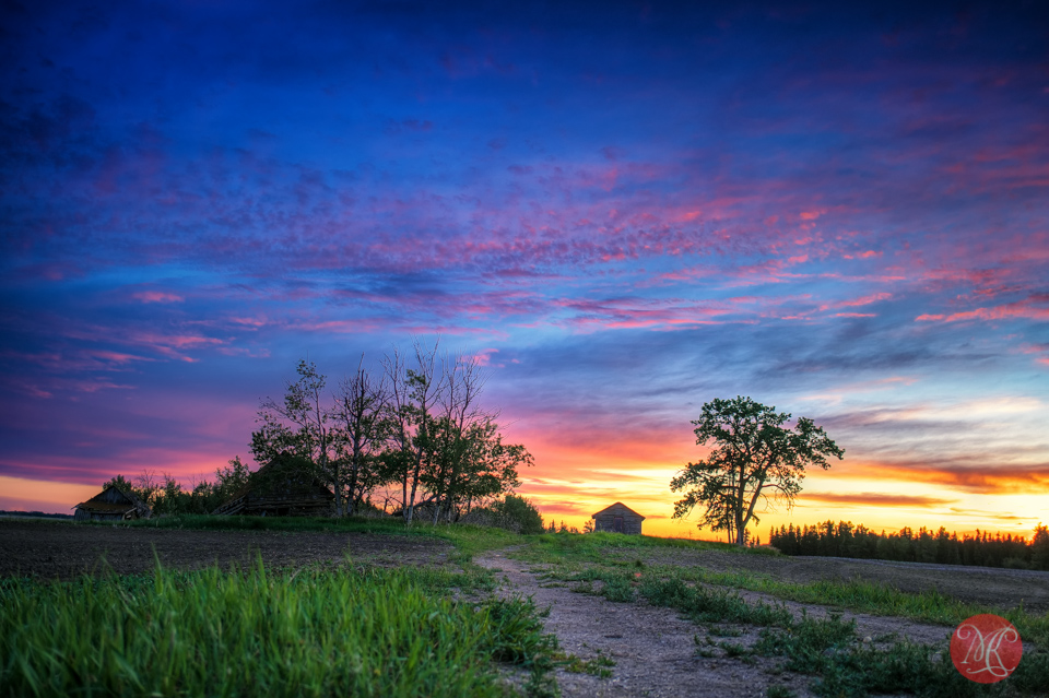 landscape-hdr-sunset-alberta-farm