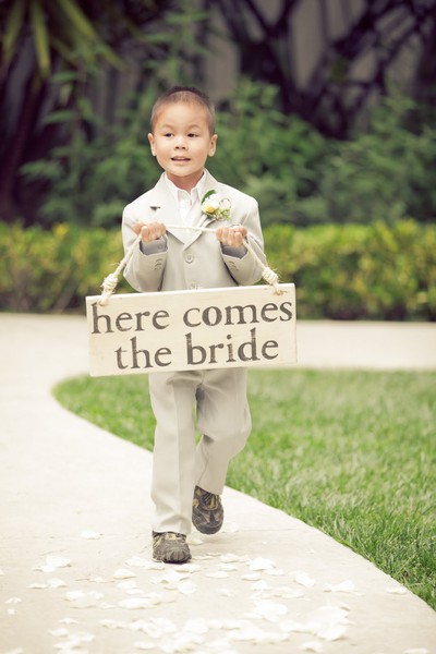 Charleston, Hilton head, myrtle beach wedding blog showcasing southern lowcountry wedding details, flower girls and ring bearers and ideas along with the finest wedding vendors, venues and photography, Charleston, Hilton head, myrtle beach weddings blogs