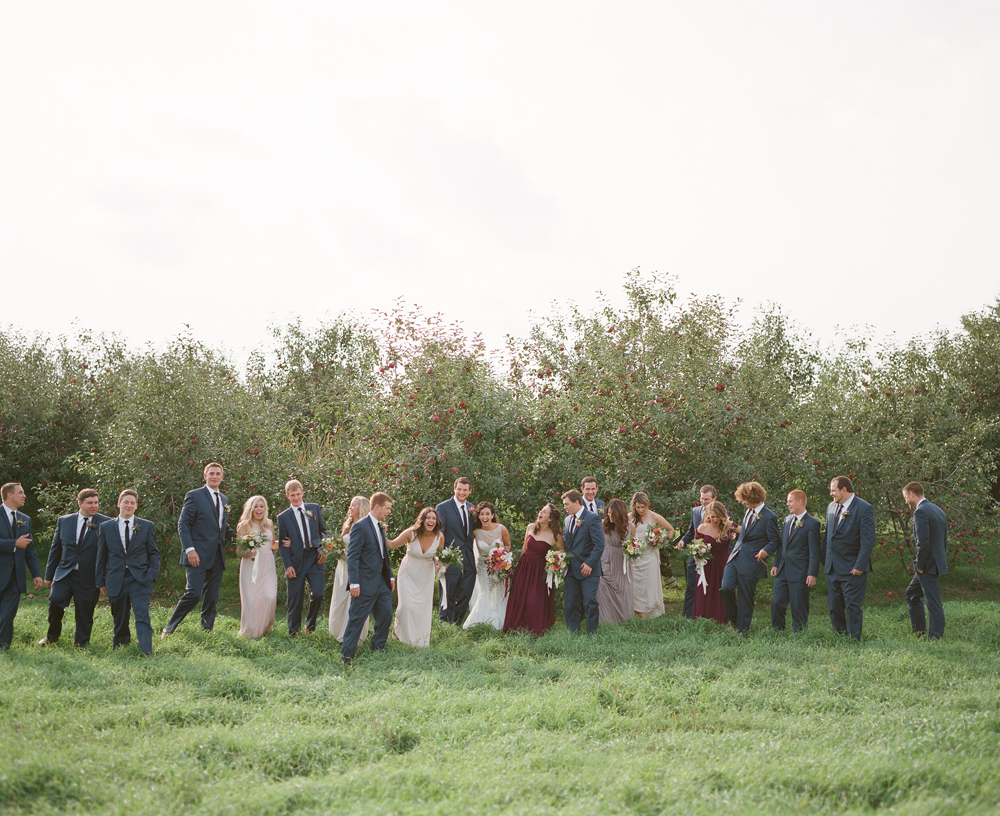 wisconsin-barn-wedding-036