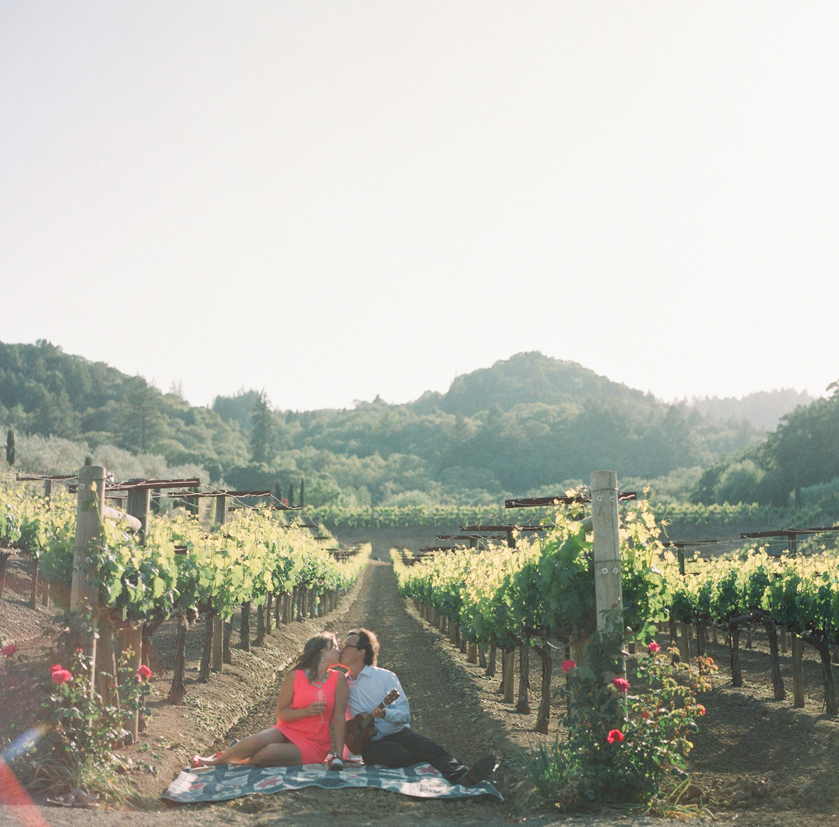 vineyard-engagement-pictures