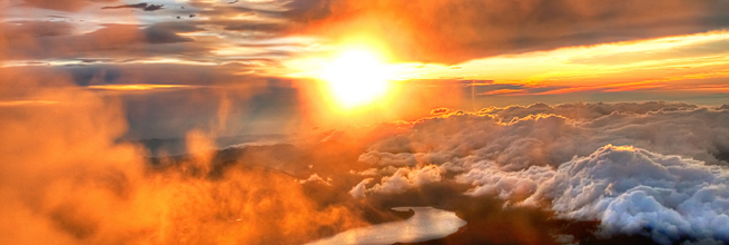 Majestic Sunrise from the Summit of Mount Fuji by Sprengben [why not get a friend], on Flickr