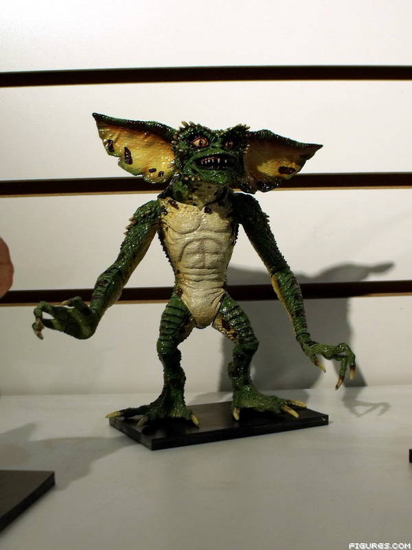 Toy Fair 2011: NECA Lets A New Batch Of GREMLINS Loose 