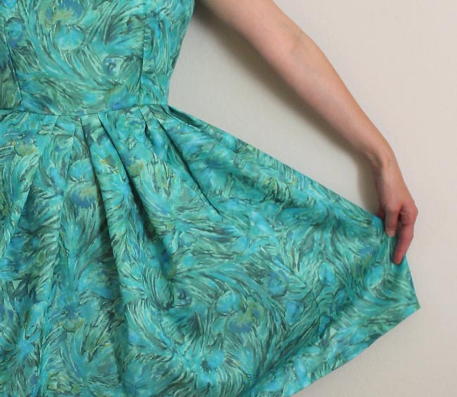 Peacock Print Pleated Dress — Sew DIY