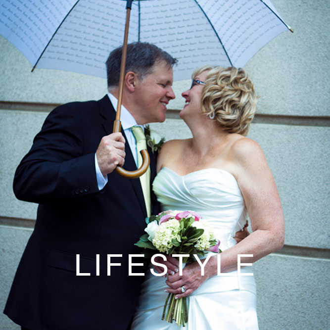 wedding, weddings, portrait, couple, umbrella, lifestyle, karin locke, karin, locke