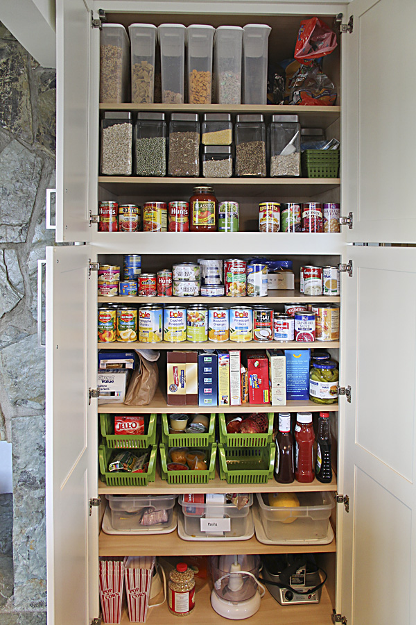 THE BEST WAY TO ORGANIZE DEEP PANTRY SLIDE-OUT SHELVES