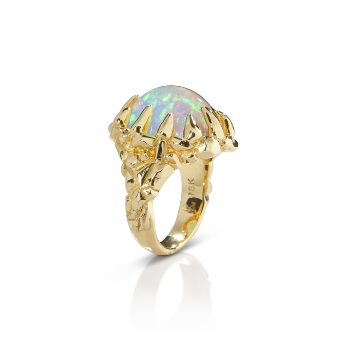 Jen’s Obsession: Lisa Kim’s Starburst Opal Earrings in Gold - JCK