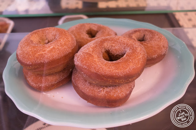 image of cinnamon sugar donuts at Schnackenberg's in Hoboken, NJ