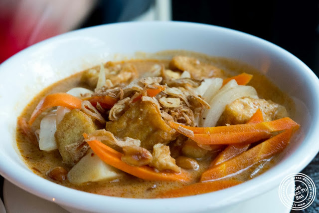 image of massaman curry with tofu at Glow Thai restaurant and lounge in Bay Ridge Brooklyn, New York