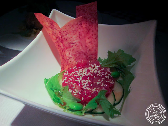 image of ahi tuna tartare at 21 Club in NYC, New York