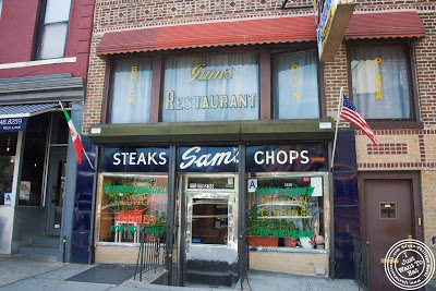 image of Sam's pizzeria with Scott's pizza tours in NYC, New York