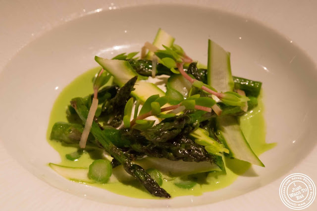 image of roasted asparagus with ricotta at Gramercy Tavern in NYC, New York