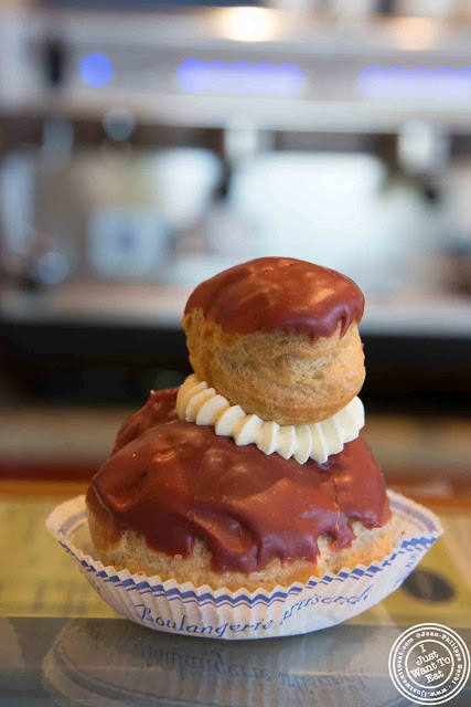 image of religieuse at O gateries in Longueuil near Montreal, Canada