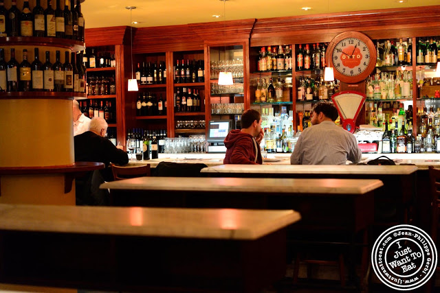 Image of Dining room at Otto Enoteca Pizzeria in NYC, New York - Mario Batali