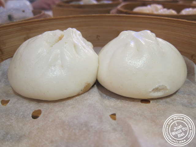 Image of Pork buns at the Golden Unicorn in Chinatown NYC, New York