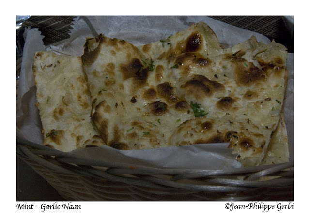 Image of Garlic Naan at Mint Indian restaurant in NYC, New York