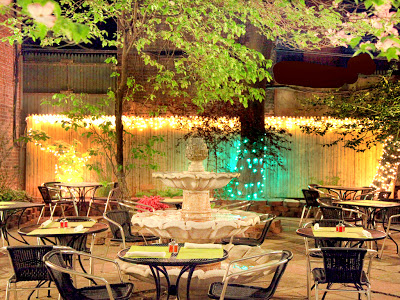 image of the garden at Jeanne et Gaston in NY, New York