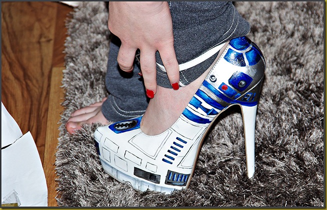 ZU-R2D2Heels-09-Small